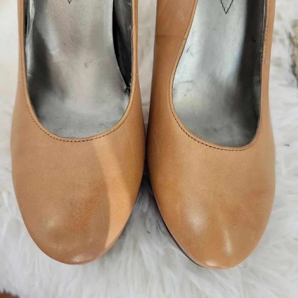 Guessâtanâplatformâpumps - Picture 7 of 13